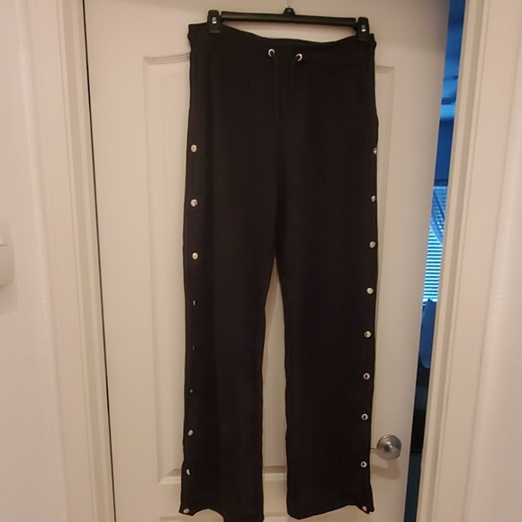 Pretty Little Thing black pants - Picture 1 of 1